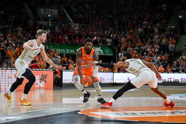 支中国队 支中国队